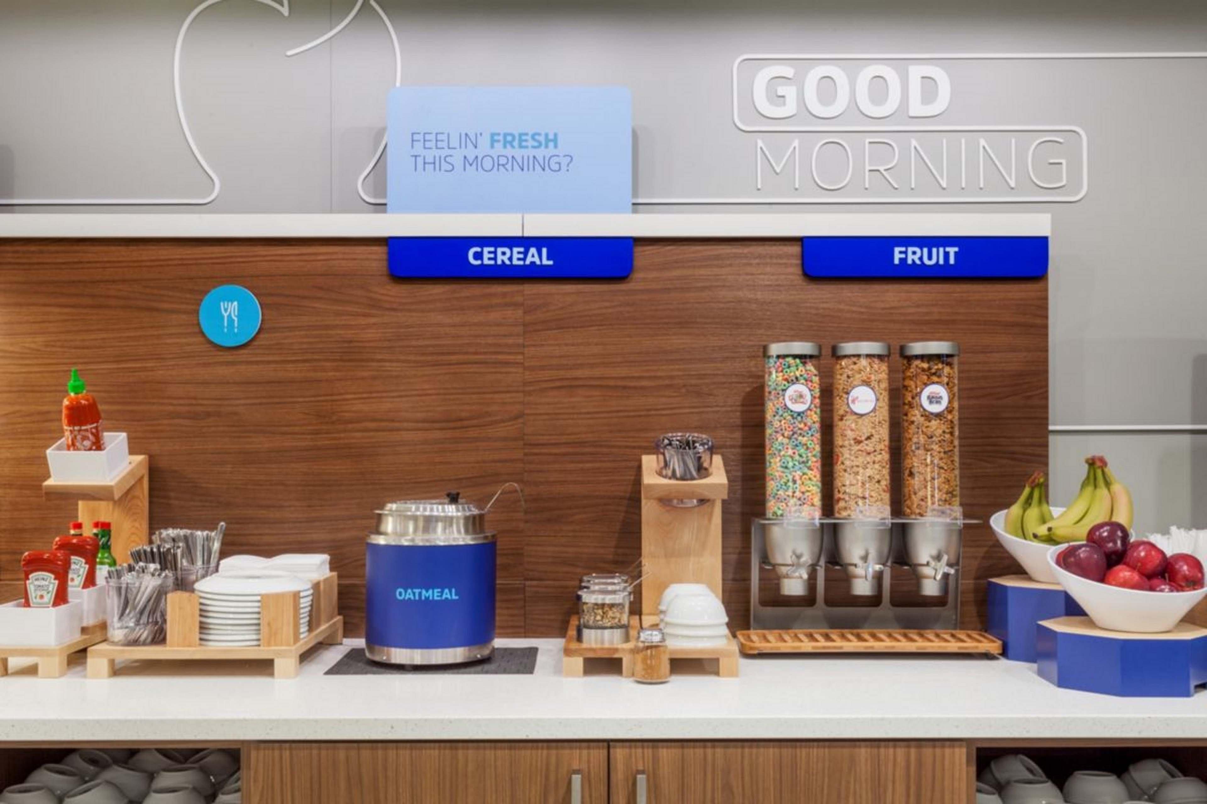 Holiday Inn Express Hotel & Suites Cedar City By Ihg Bagian luar foto