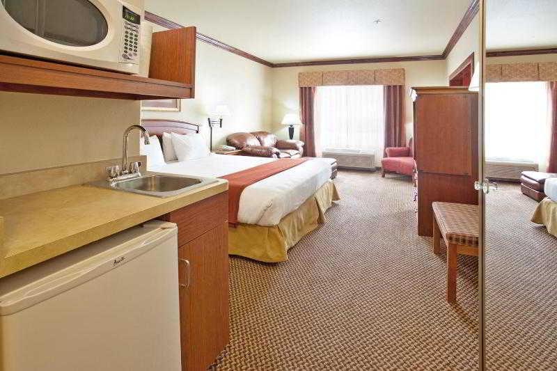 Holiday Inn Express Hotel & Suites Cedar City By Ihg Bagian luar foto
