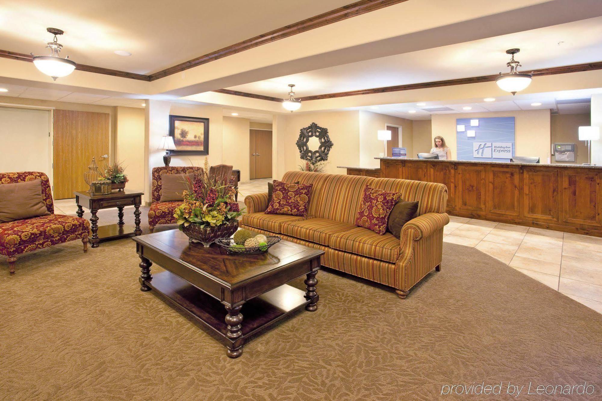 Holiday Inn Express Hotel & Suites Cedar City By Ihg Bagian luar foto